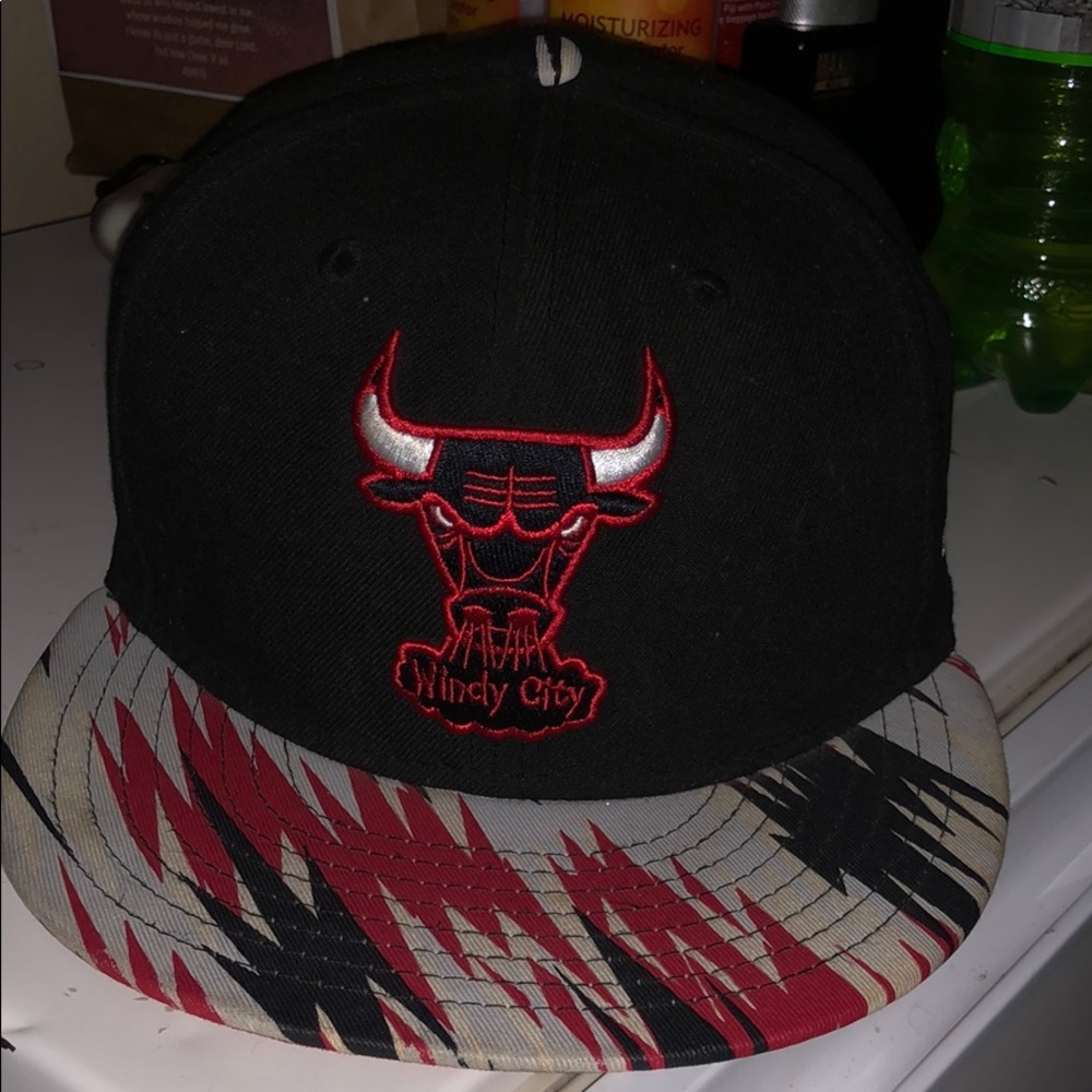 chicago bulls hat with stickers
